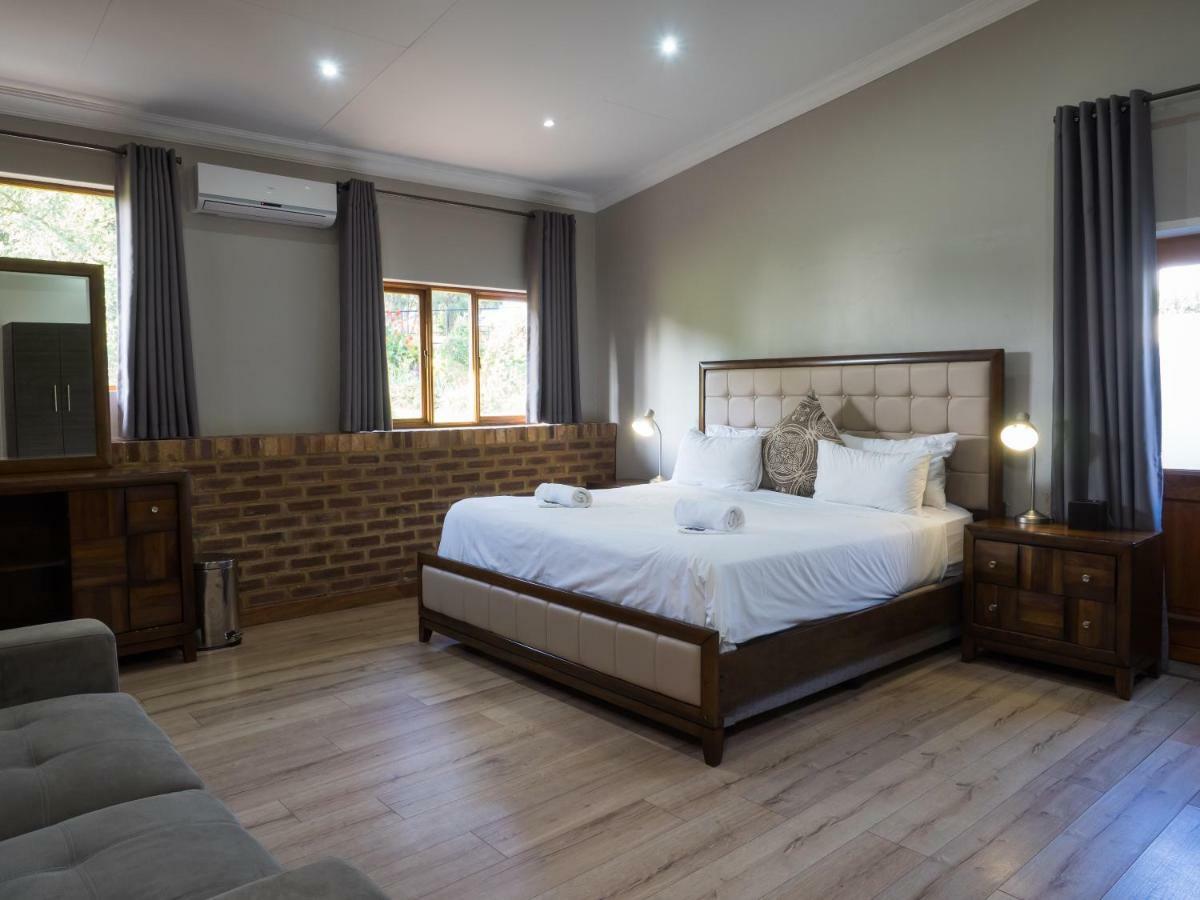 Hotel @ Secunda Ngoại thất bức ảnh